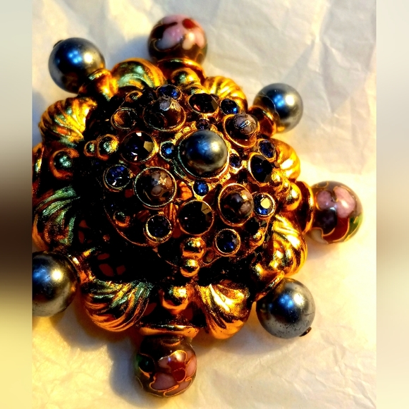 BARRERA Pin - Picture 4 of 6